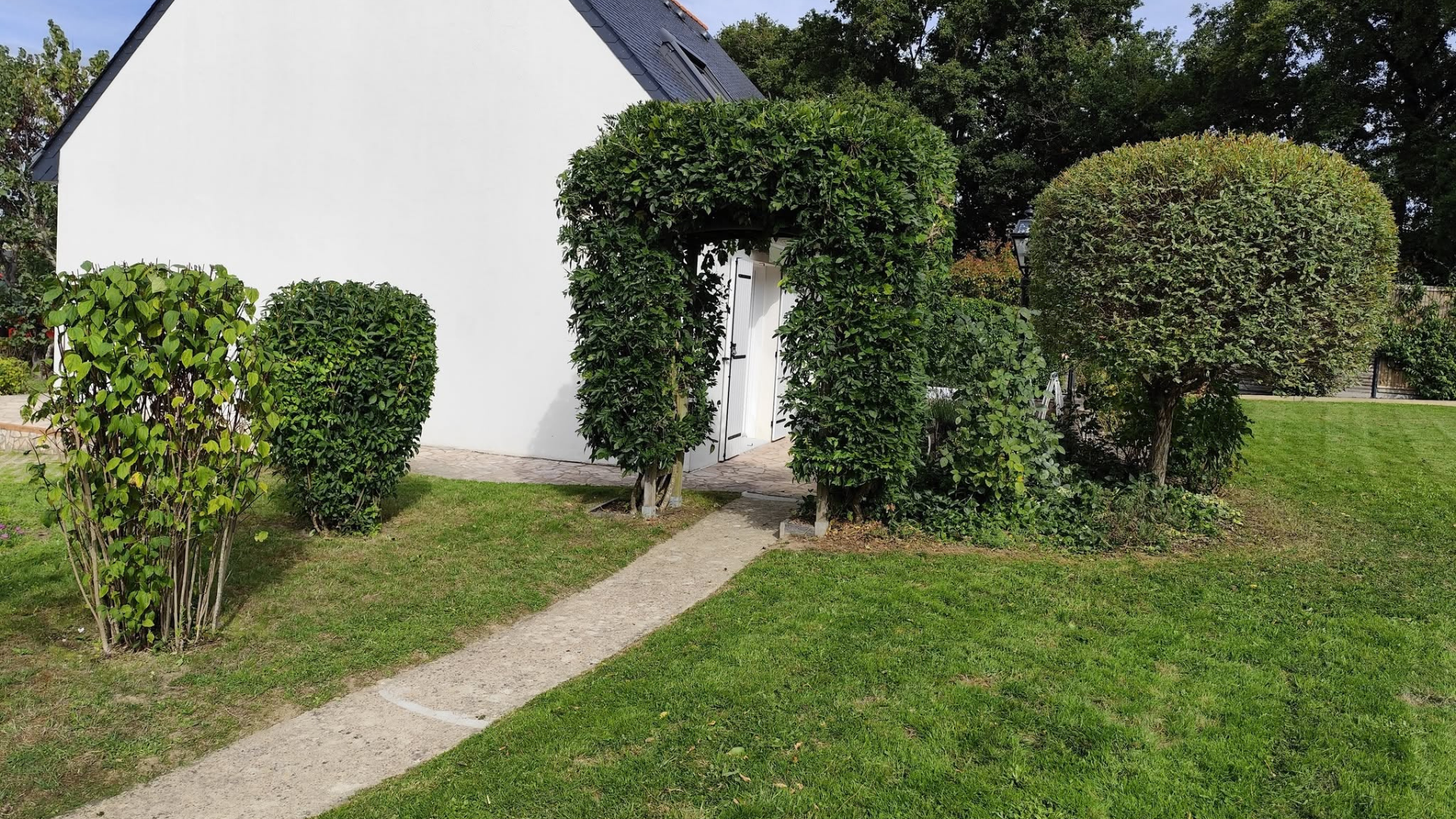 <h3>Entretien de jardins</h3>